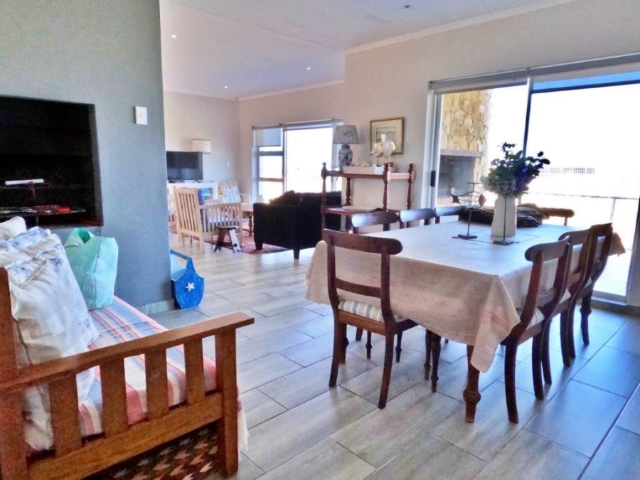 4 Bedroom Property for Sale in Jongensfontein Western Cape